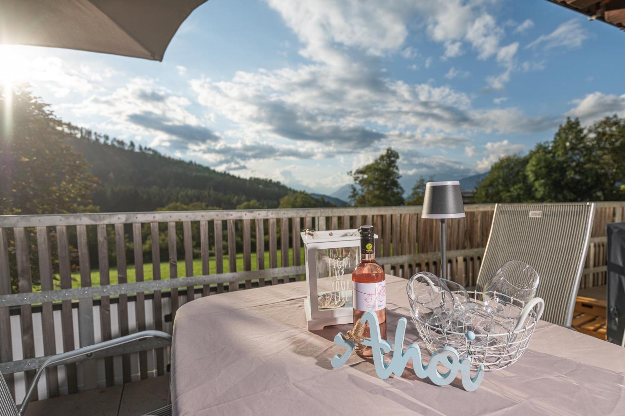 Mirnockahoi - Familienfreundliches Ferienhaus Fuer 4 Erwachsene, Maritimes Bergerlebnis, Panoramablick Von Terrasse Und Balkon, Carinthia, Millstaettersee Ferndorf Екстериор снимка